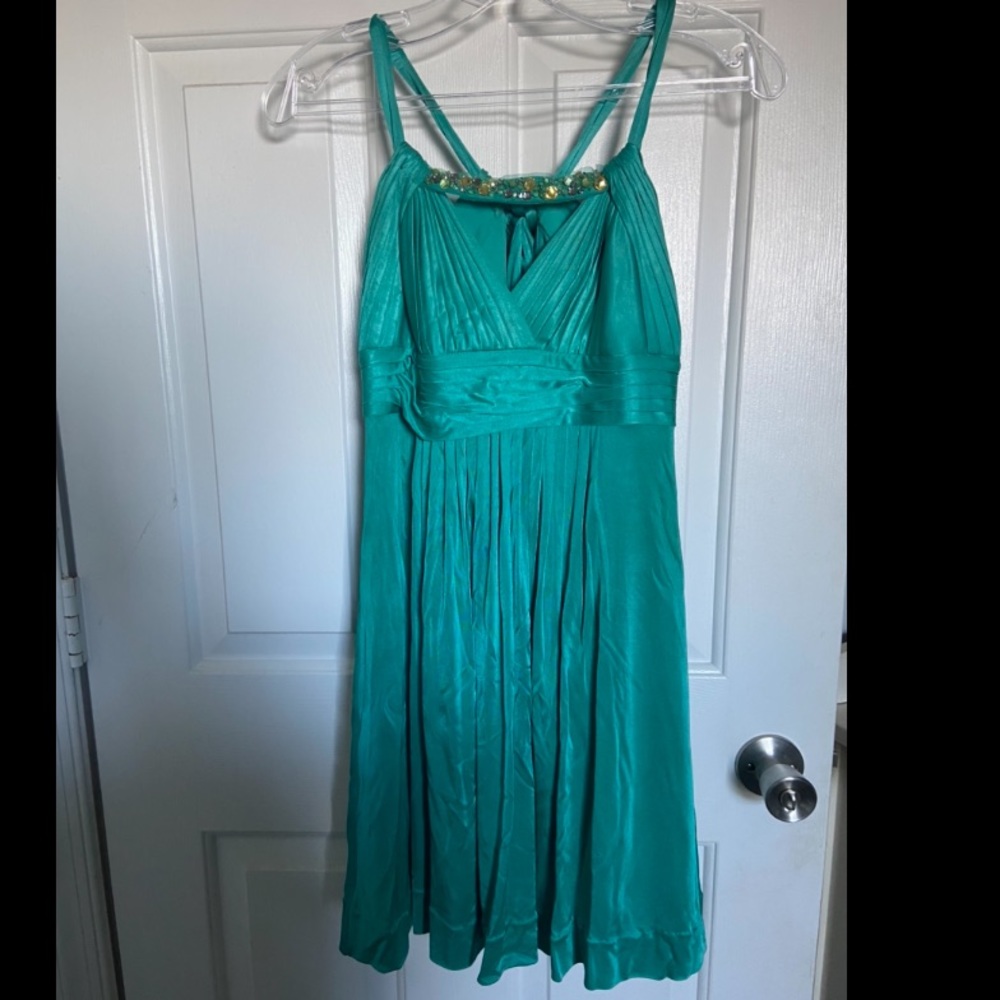 Green short formal dress